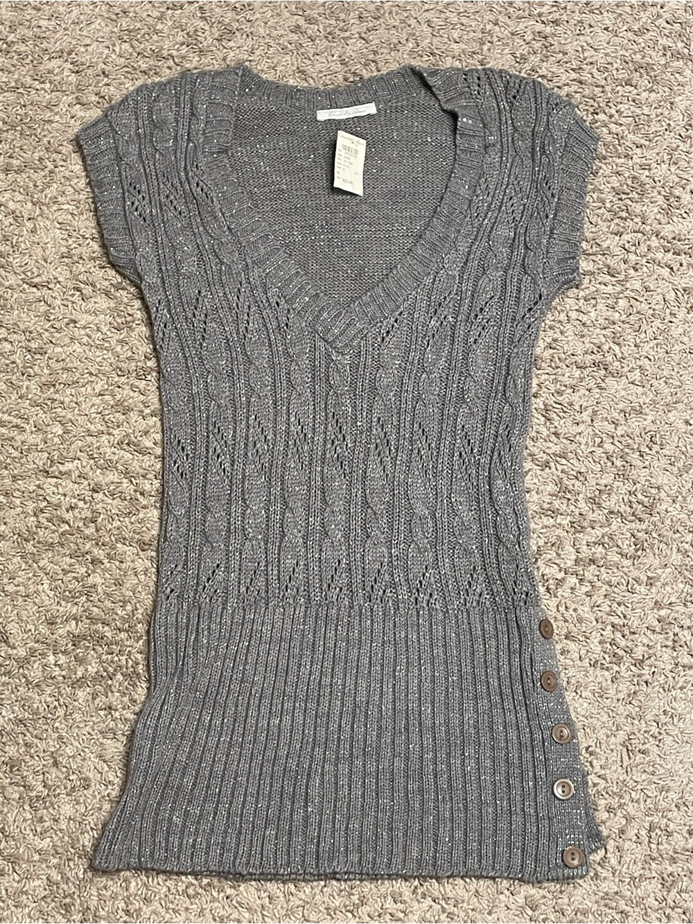 Charlotte Russe Gray Cable-Knit Short Sleeve V-Neck Sweater Tunic